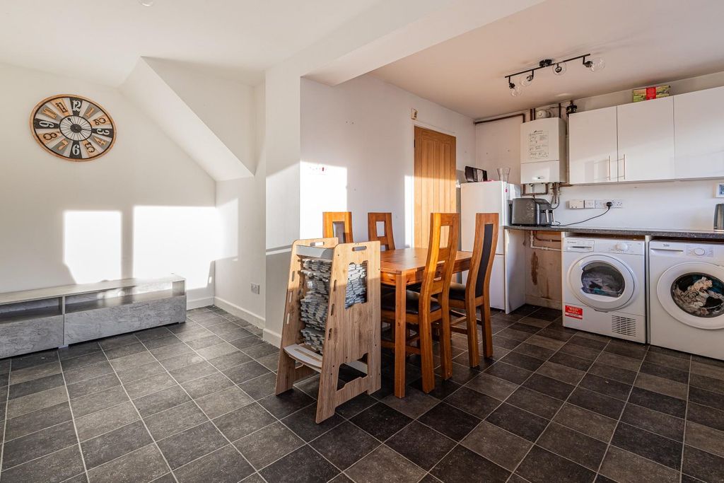 Additional image 5 of 3 bed semi-detached house for saleHeathcliffe Close, St. Mellons, Cardiff CF3