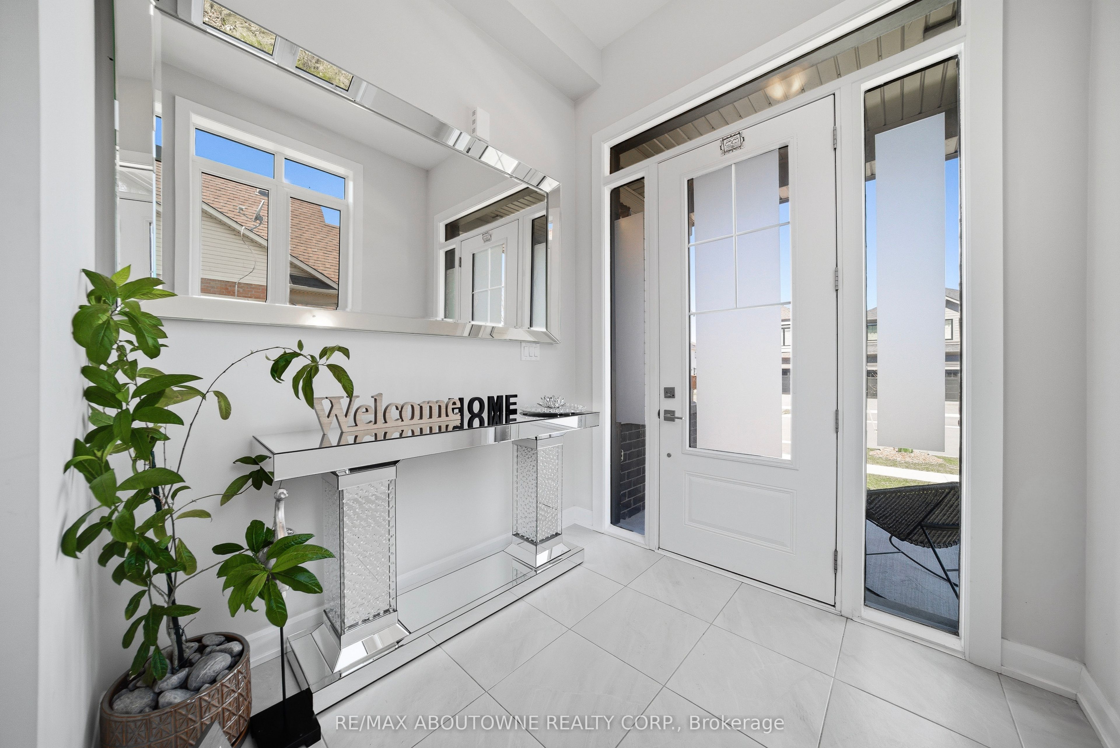 Additional image 3 of 37 Riesling Street, Grimsby, ON, L3M 0L2