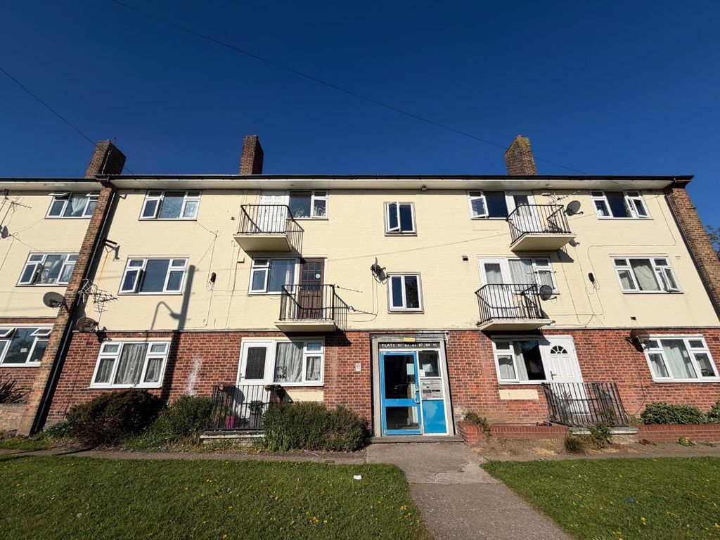 2 bed flat for sale85 Bessingby Gate, Bridlington YO16