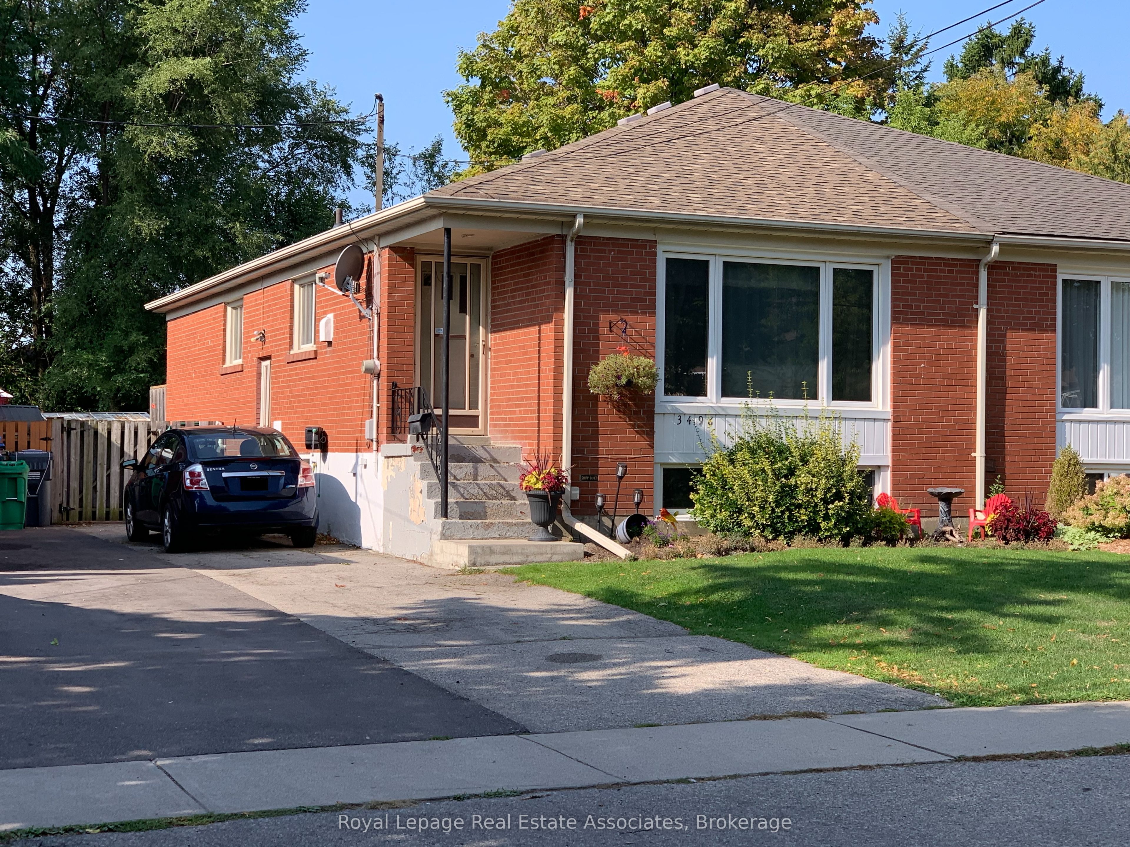 3498 Ashcroft Crescent, Mississauga, ON, L5C 2E7