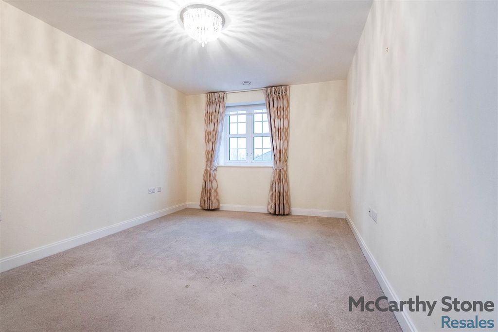Additional image 7 of 2 bed flat for saleParkland Place, Shortmead Street, Biggleswade, Bedfordshire SG18