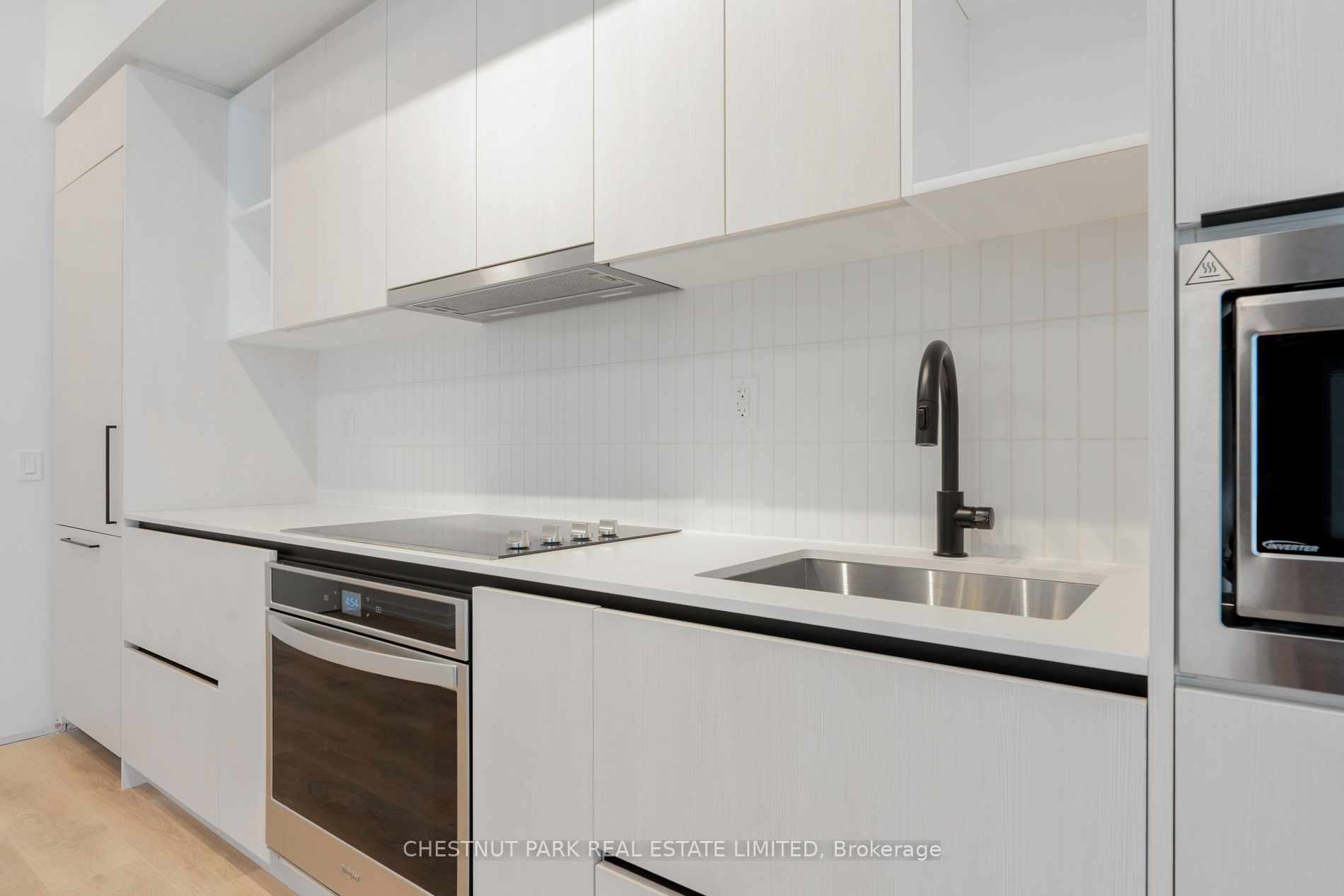 Additional image 6 of 305-10 Graphophone Grove, Toronto, ON, M6H 0E5
