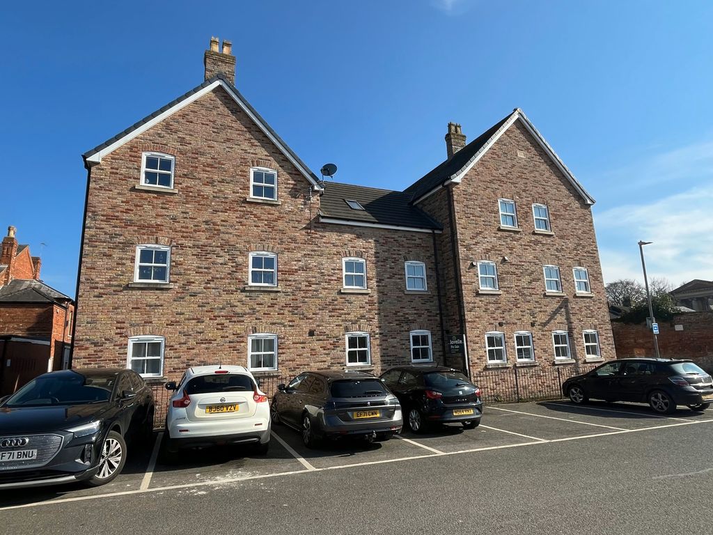 Additional image 2 of 1 bed flat for saleUnion Street, Market Rasen LN8