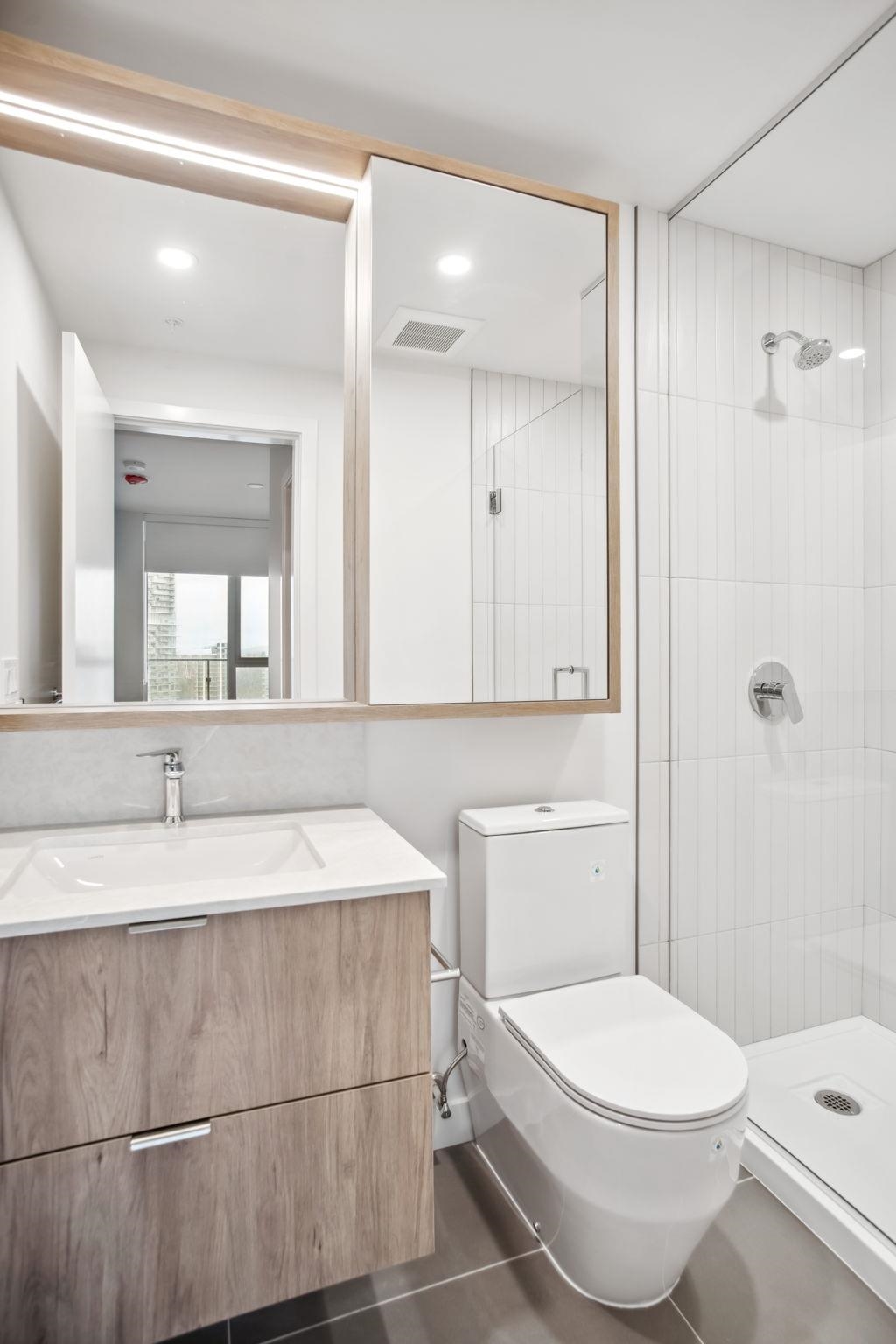 Additional image 4 of 2307-537 Cottonwood Avenue, Coquitlam, BC, V3J 0S4