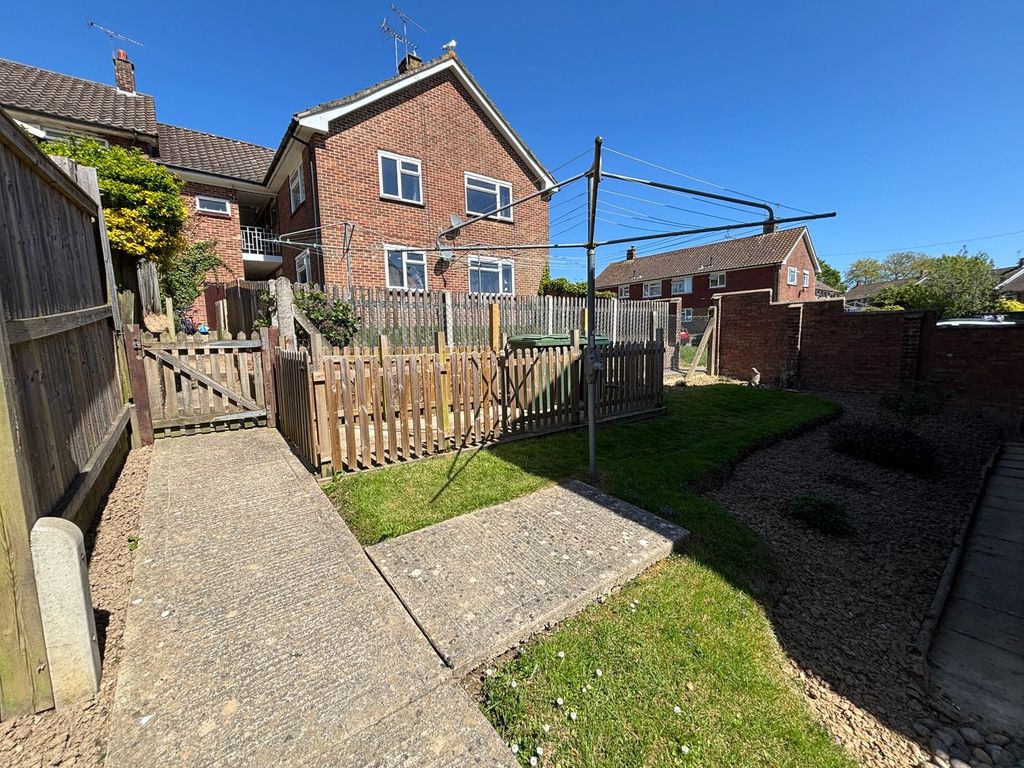 Additional image 4 of 2 bed flat for saleMarley Gardens, Battle TN33