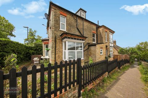 Middle Road, Harrow On The Hill HA2