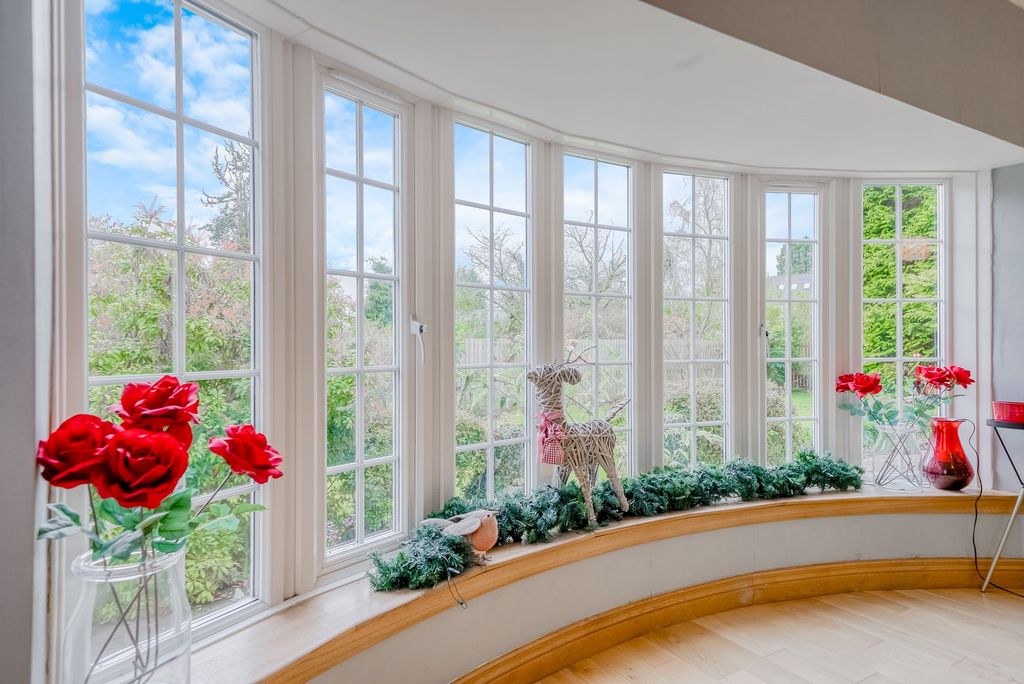 Additional image 6 of 5 bed detached house for saleThe Little House, Pier Road, Rhu G84