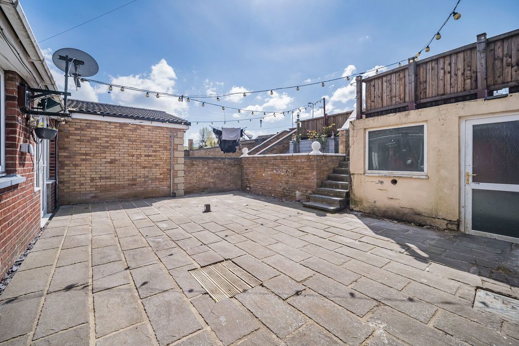 Additional image 23 of 3 bed semi-detached bungalow for saleForest Avenue, Cefn Hengoed, Hengoed CF82