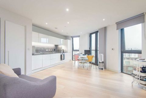 Admiralty Avenue, Royal Wharf E16, Studio for sale