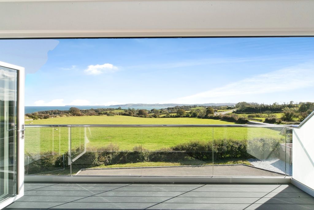 Additional image 12 of 4 bed town house for saleTraeth Bychan, Benllech, Anglesey, Sir Ynys Mon LL73