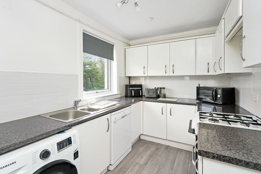 Additional image 5 of 2 bed semi-detached house for sale263 Lasswade Road, Edinburgh EH17