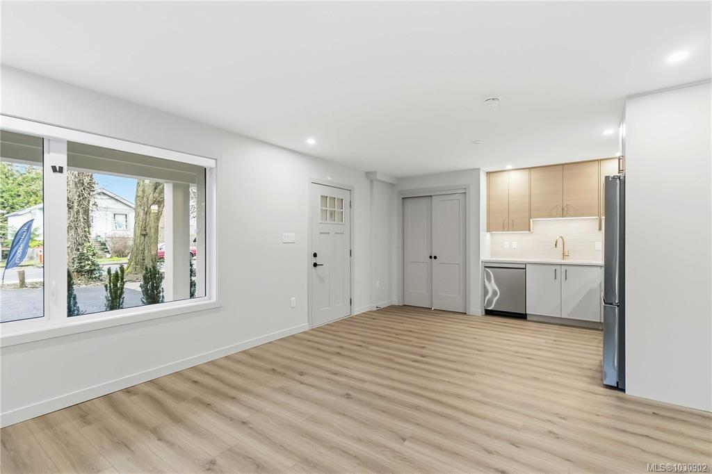 Additional image 4 of 1-1789 Emerson Street, Victoria, BC, V8R 2C2