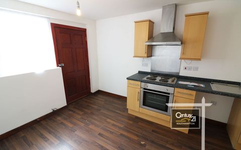 |Ref: R153595|, Shirley Road, Southampton SO15