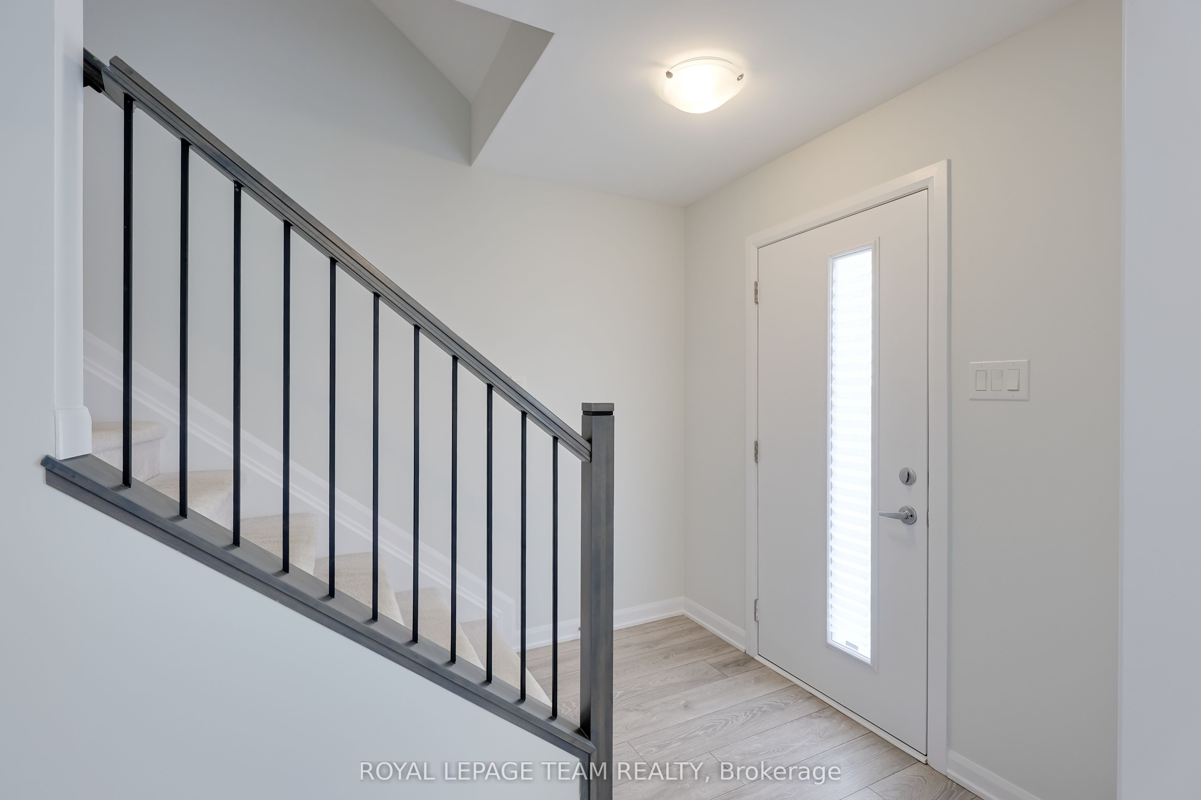 Additional image 3 of 1140 Speedvale Court, Ottawa, ON, K2T 0P5