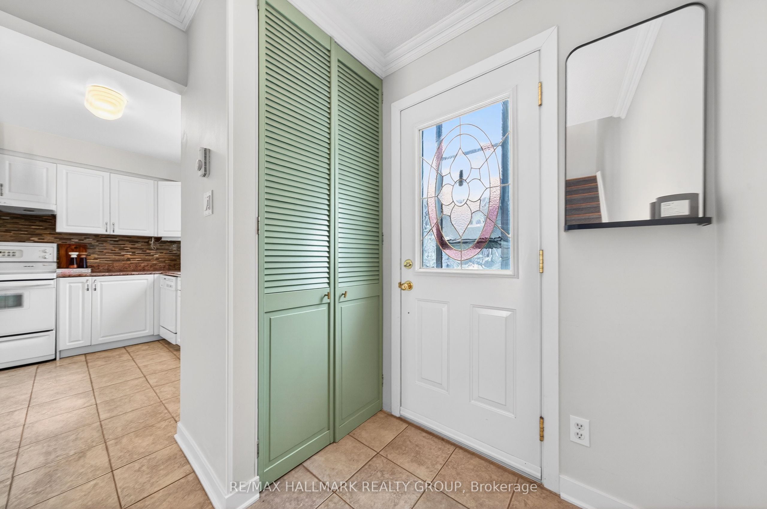 Additional image 3 of 8-740 Morin Street, Ottawa, ON, K1K 3G9