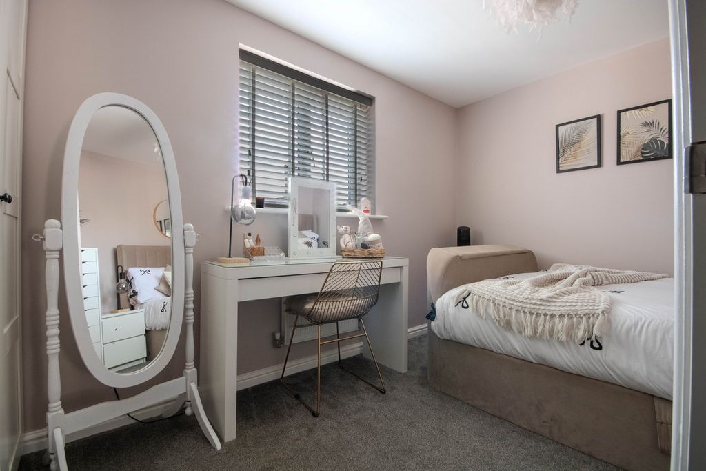 Additional image 19 of 4 bed detached house for saleLong Heath Close, Caerphilly CF83