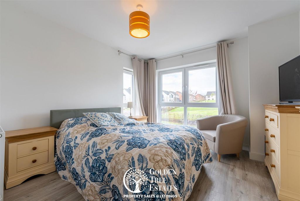 Additional image 6 of 3 bed detached house for saleOak Tree Gardens, Sauchie, Alloa FK10