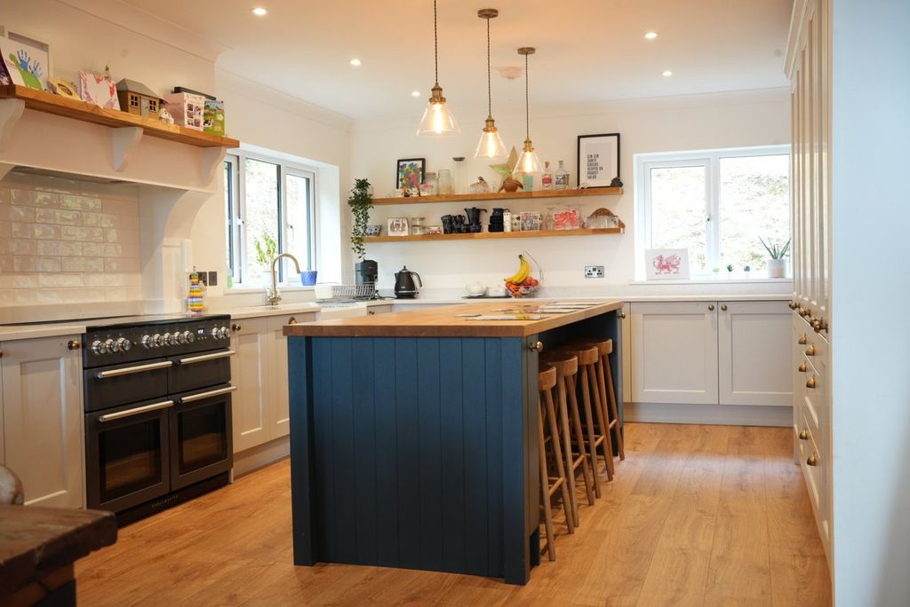 Additional image 4 of 3 bed bungalow for saleGoitre Road, Aberaeron SA46