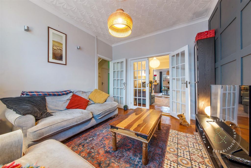 Additional image 5 of 3 bed semi-detached house for saleFairways Crescent, Fairwater, Cardiff CF5