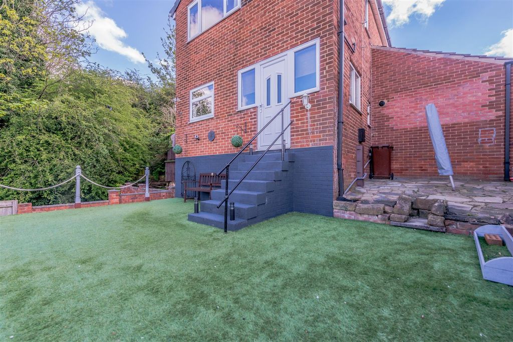 Additional image 25 of 3 bed detached house for saleWheelwright Close, Leeds LS12
