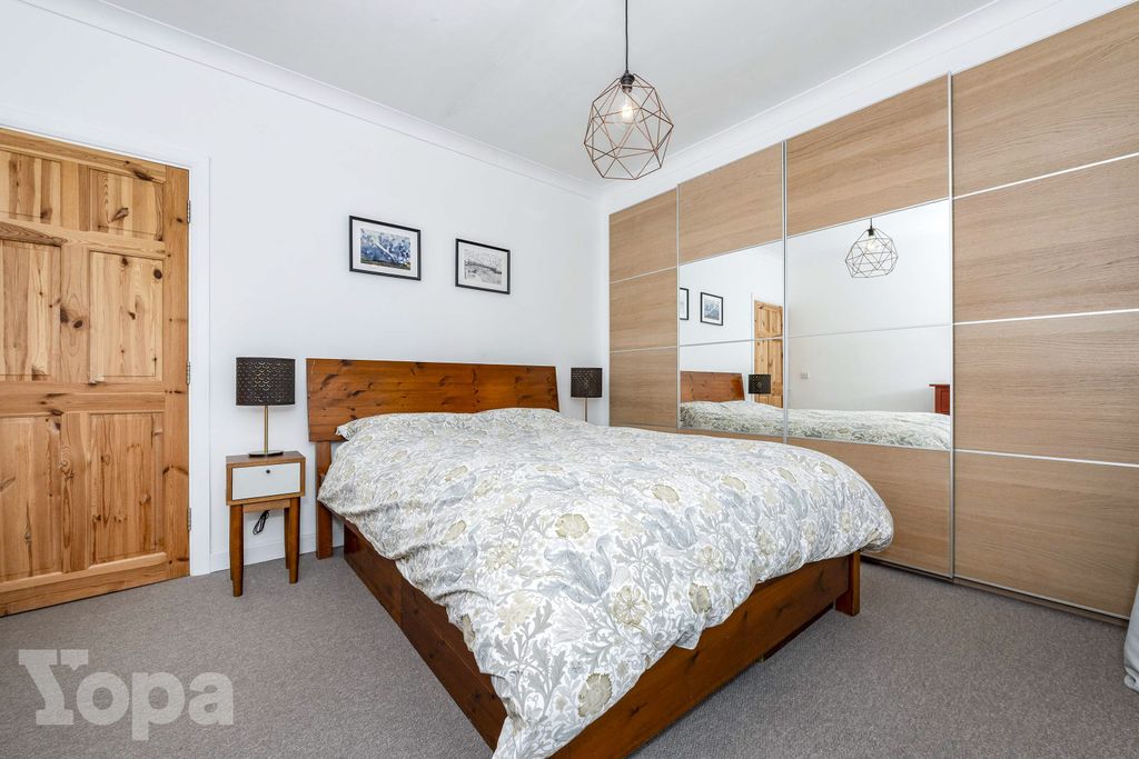 Additional image 9 of 4 bed detached bungalow for saleWoolwich Road, Belvedere DA17