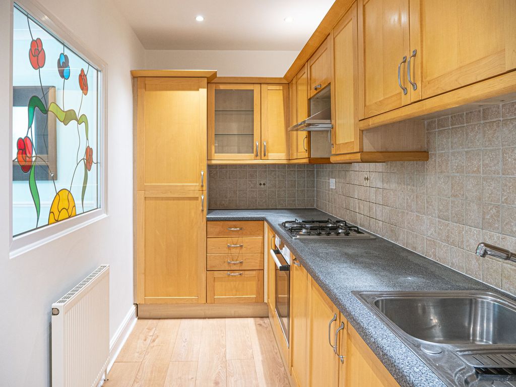 Additional image 2 of 2 bed flat for saleMallard Road, Leavesden Court Mallard Road WD5