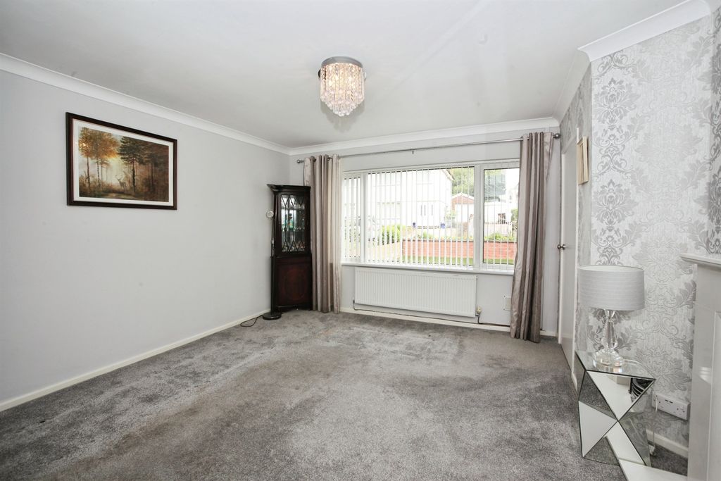 Additional image 3 of 4 bed semi-detached house for saleMardy Crescent, Caerphilly CF83