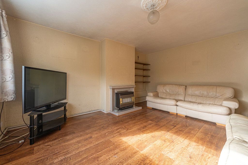 Additional image 8 of 2 bed flat for salePleasant View, Aberkenfig CF32