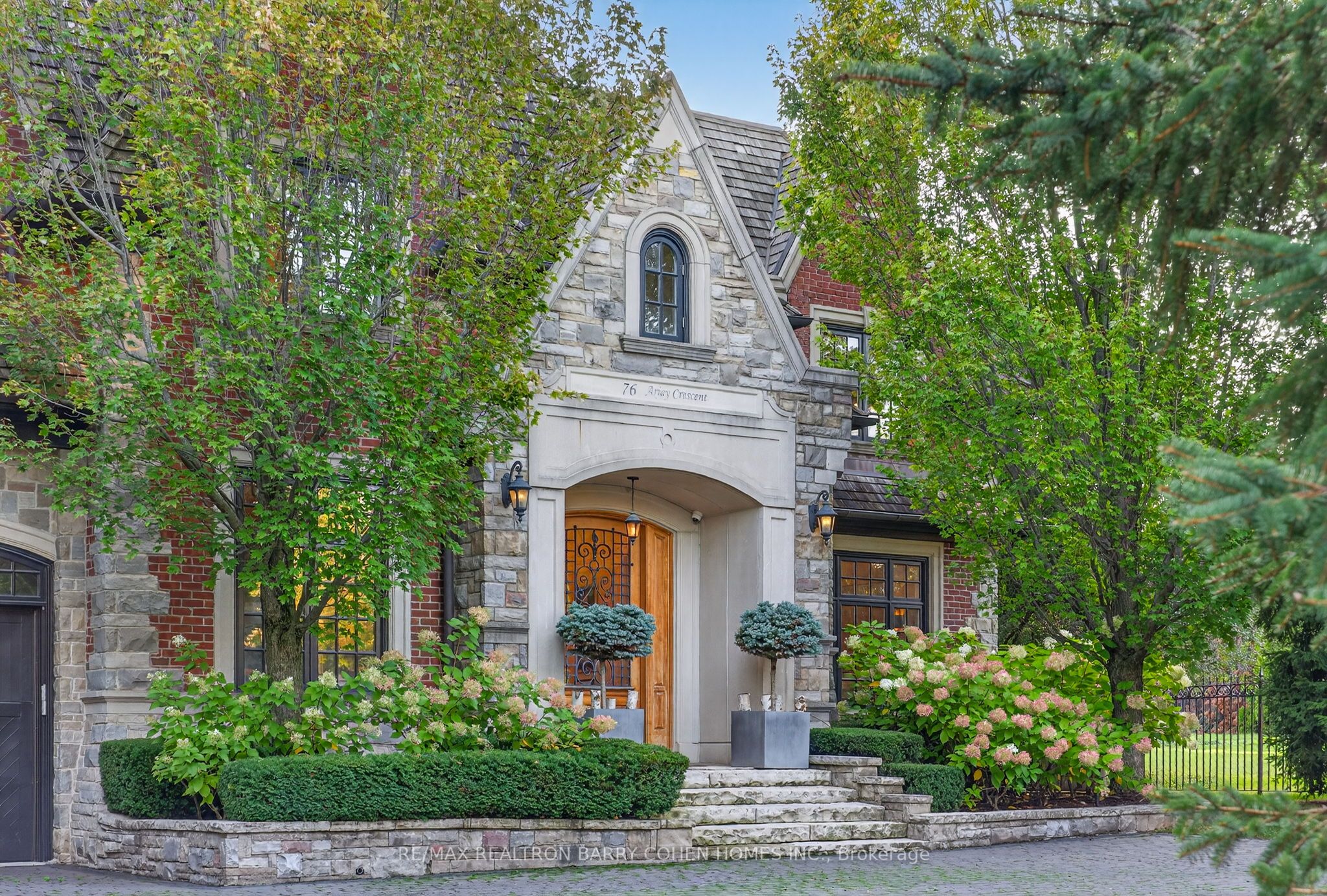 Additional image 2 of 76 Arjay Crescent, Toronto, ON, M2L 1C7