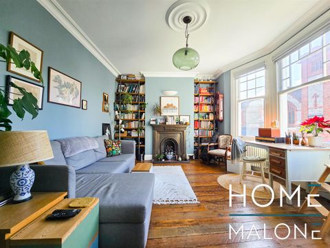 Hillfield Park Mews, Muswell Hill, London N10