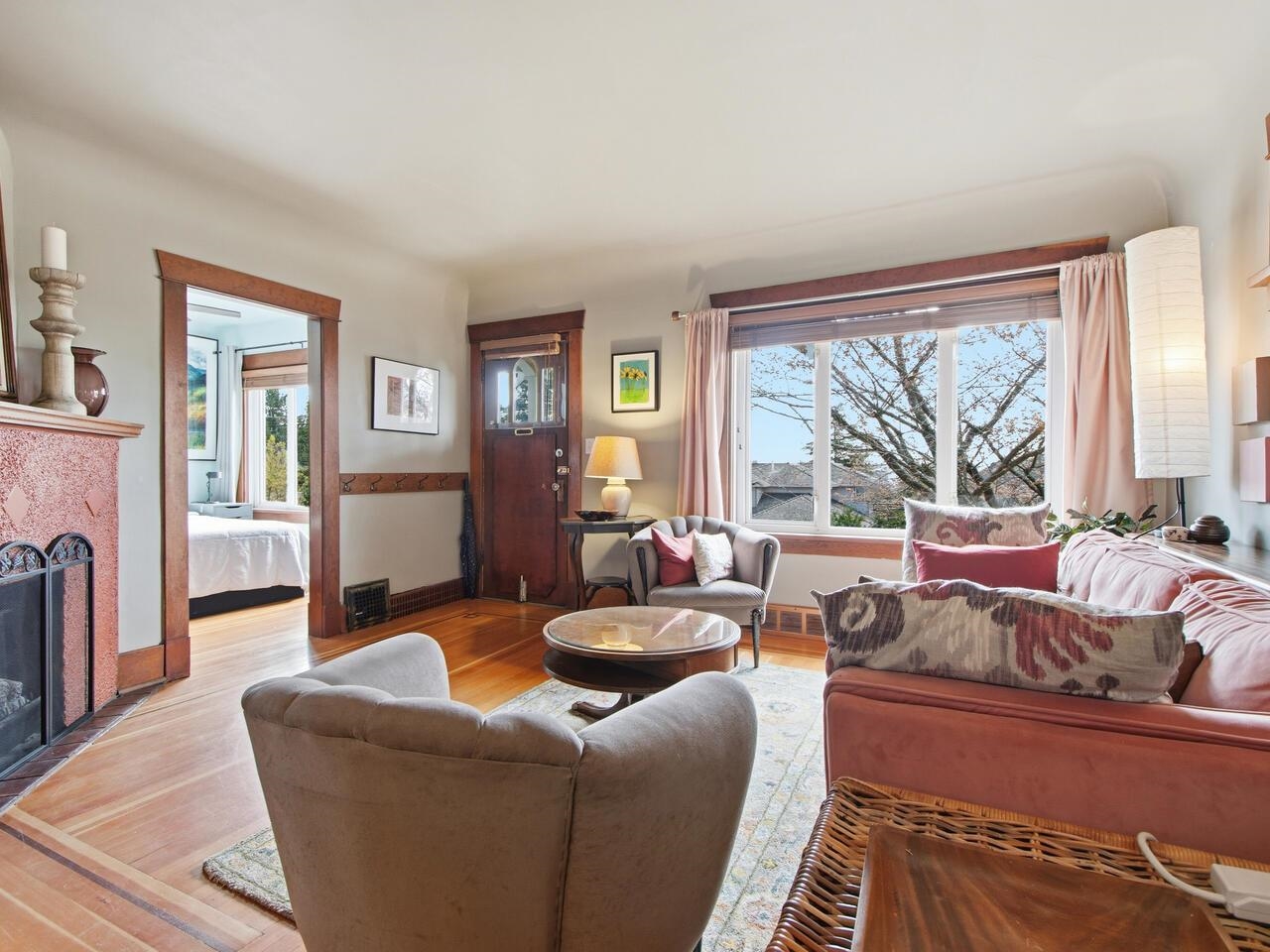 Additional image 2 of 1523 Seventh Avenue, New Westminster, BC, V3M 2K2