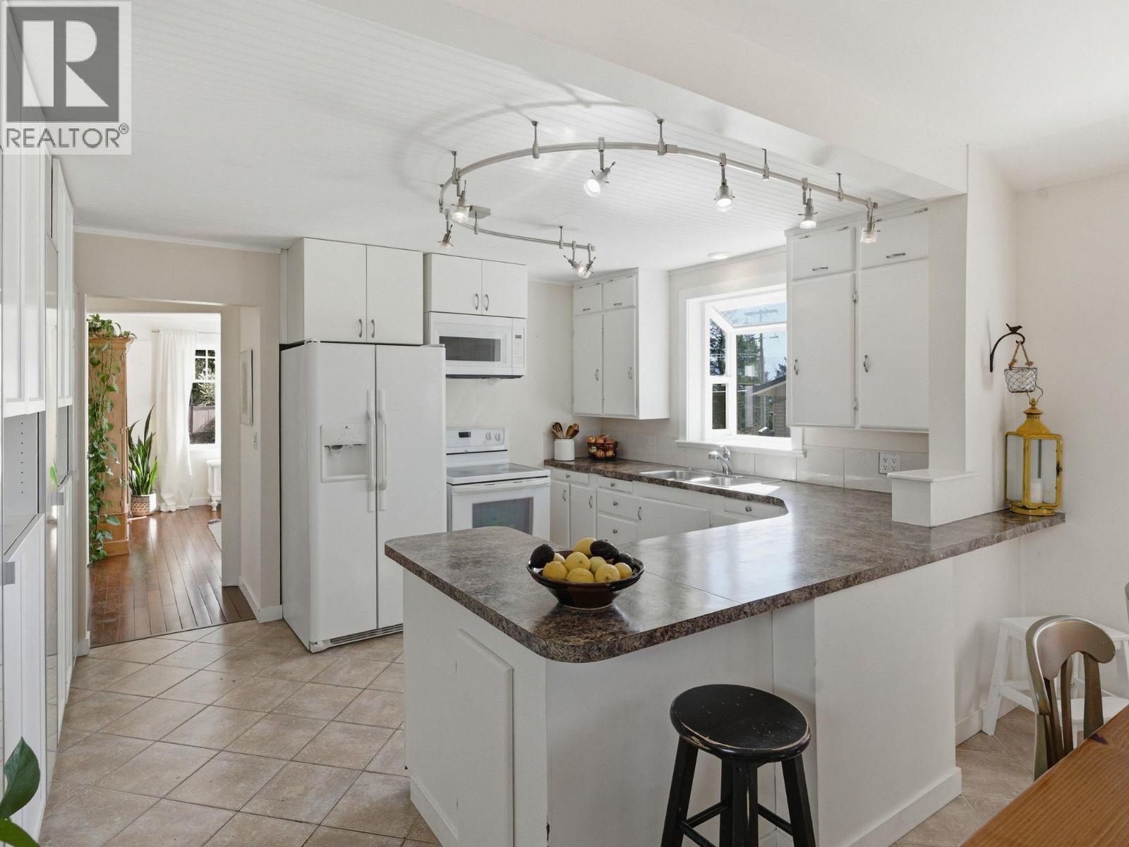 Additional image 6 of 3090 Smith Creek Road, West Kelowna, BC, V4T1M8