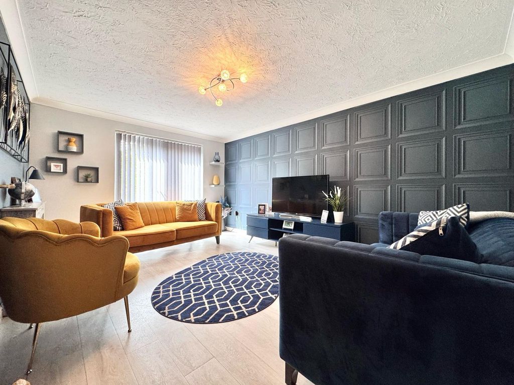 Additional image 3 of 4 bed detached house for saleThe Ridings, Aberdare CF44