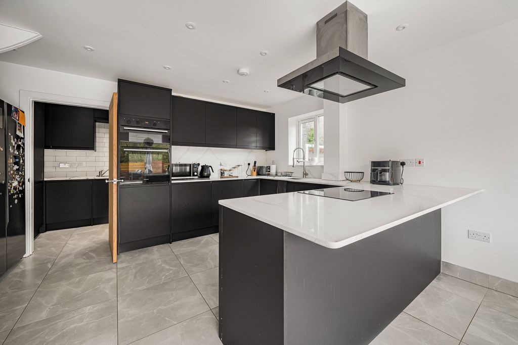 Additional image 25 of 3 bed detached house for saleCaerphilly Road, Senghenydd, Caerphilly CF83