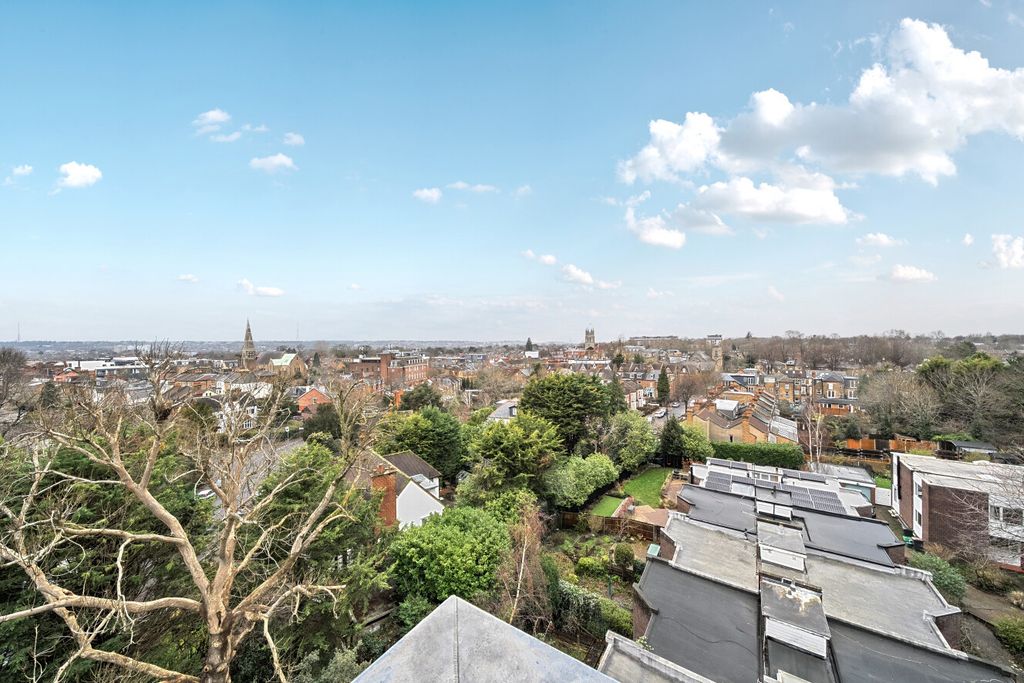 Additional image 18 of 3 bed flat for saleParkside, Court Downs Road, Beckenham, Kent BR3