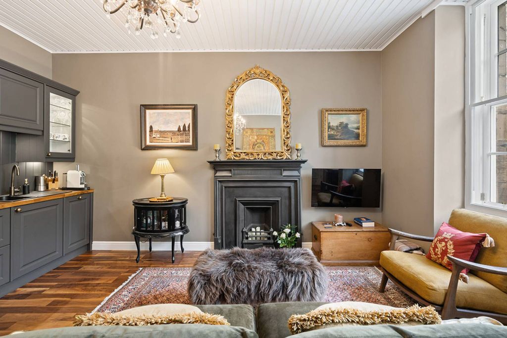 Additional image 4 of 2 bed flat for saleKing's Stables Road, Old Town, Edinburgh EH1