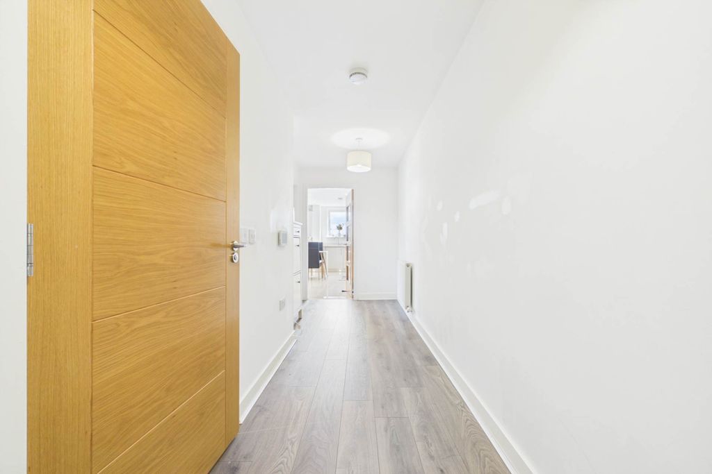 Additional image 17 of 1 bed flat for saleHollybush Lane, Port Glasgow PA14