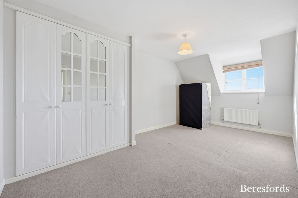 Additional image 7 of 2 bed flat for saleChapel Street, Billericay CM12