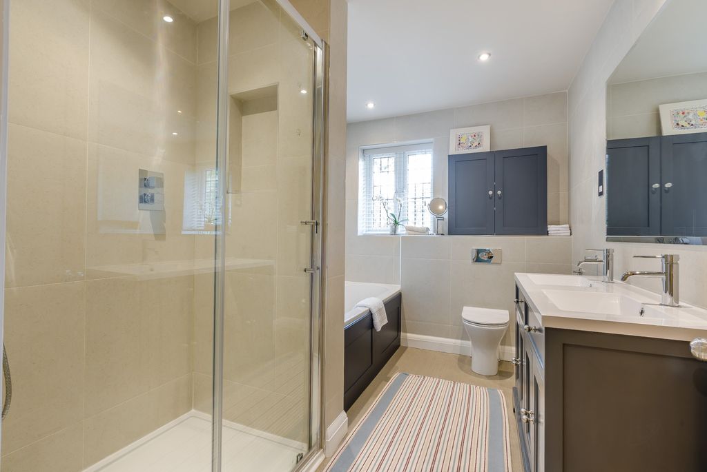 Additional image 37 of 5 bed detached house for saleWhite Lion Road, Amersham HP7