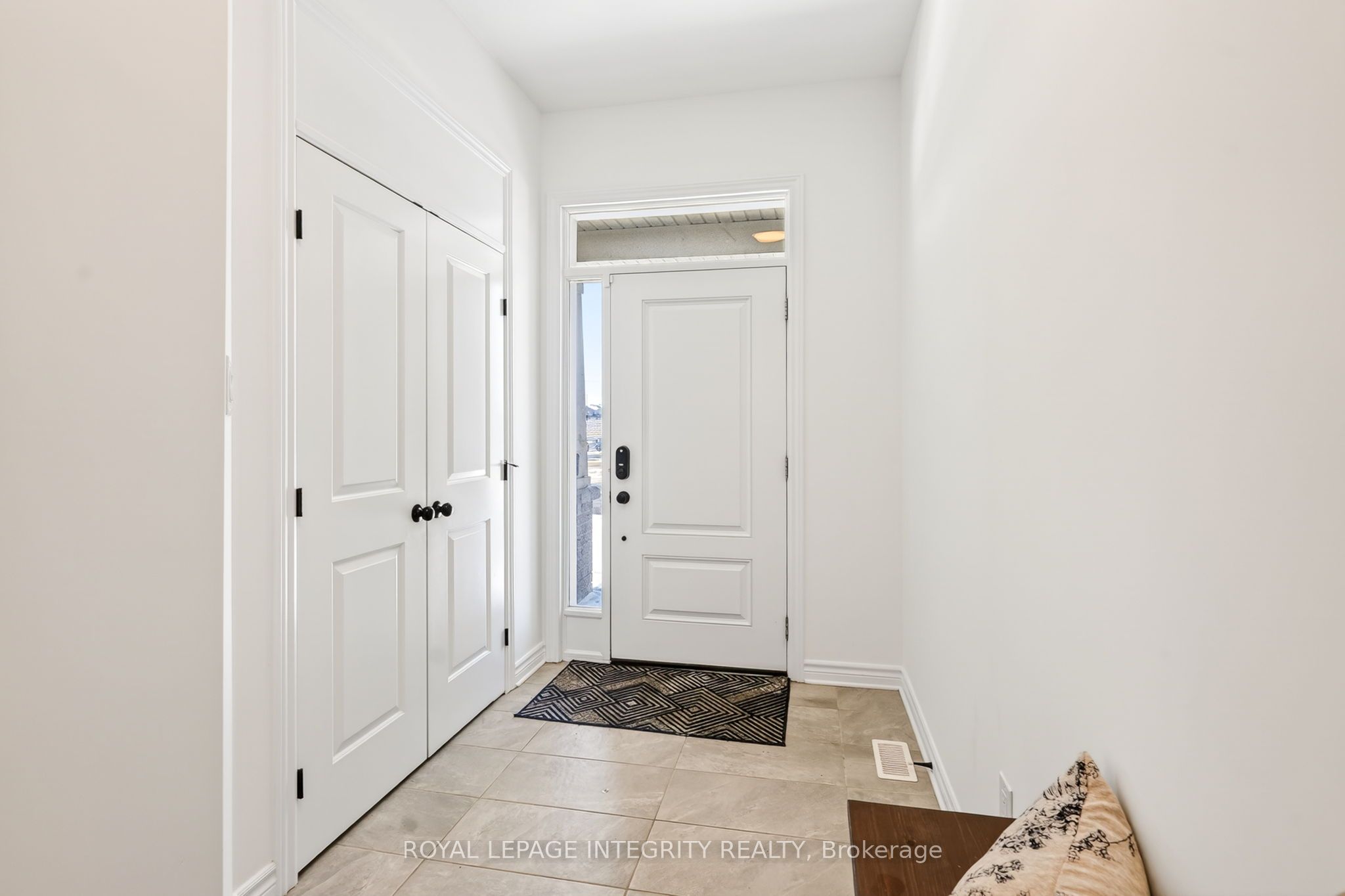 Additional image 3 of 112 Jardiniere Street, Ottawa, ON, K2S 2K2