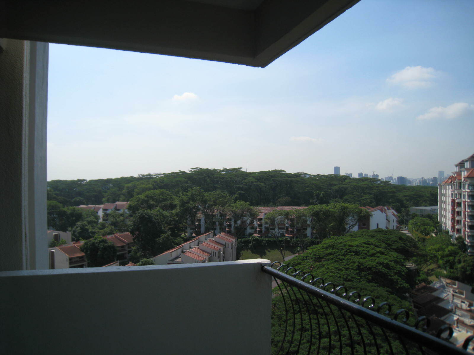 77 Farrer Drive photo 4
