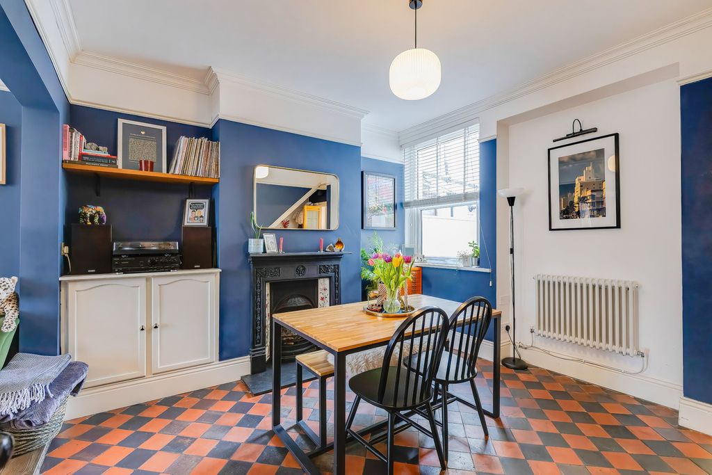 Additional image 8 of 3 bed terraced house for saleNew Zealand Road, Heath, Cardiff CF14
