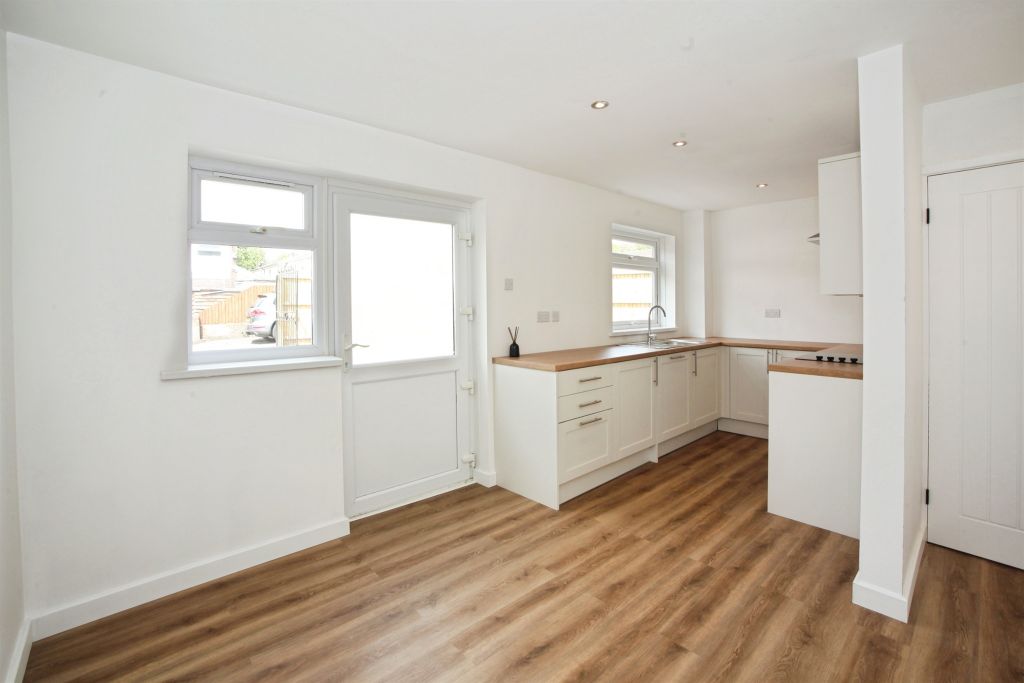 Additional image 6 of 3 bed semi-detached house for saleYr Hendre, Nantgarw, Cardiff CF15