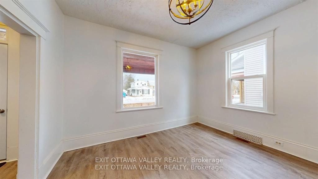 Additional image 6 of 216 Mary Street, Pembroke, ON, K8A 5V8