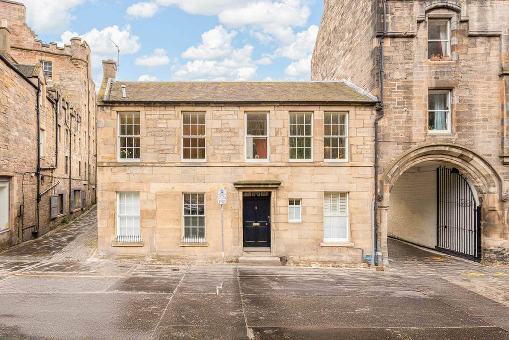 Additional image 22 of 2 bed flat for saleKing's Stables Road, Old Town, Edinburgh EH1