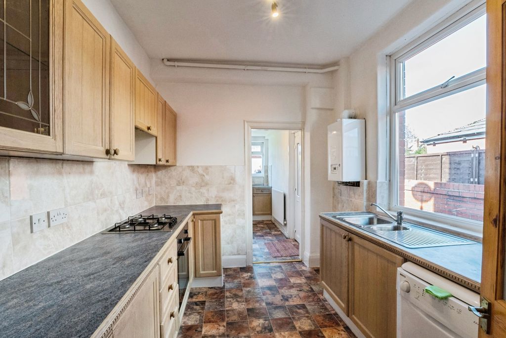 Additional image 7 of 3 bed semi-detached house for saleSt. Andrews Road North, Lytham St. Annes, Lancashire FY8