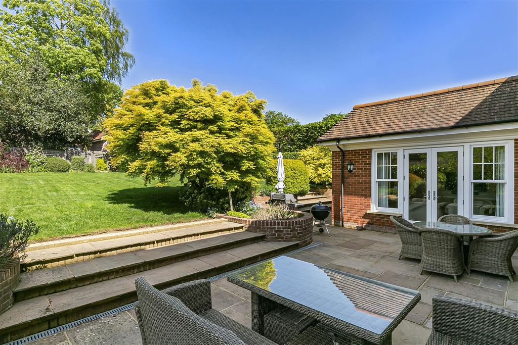 Additional image 31 of 6 bed detached house for saleSubstantial 6200Sqft Family Home, Broxbourne EN10