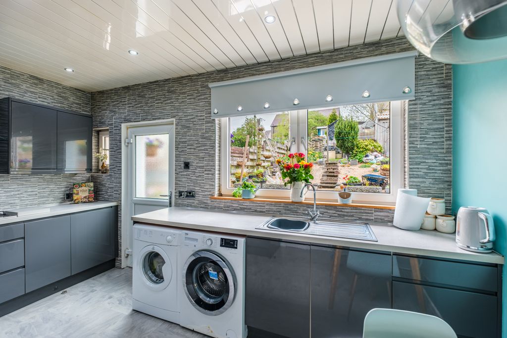 Additional image 8 of 3 bed semi-detached house for saleKipps Avenue, Airdrie ML6