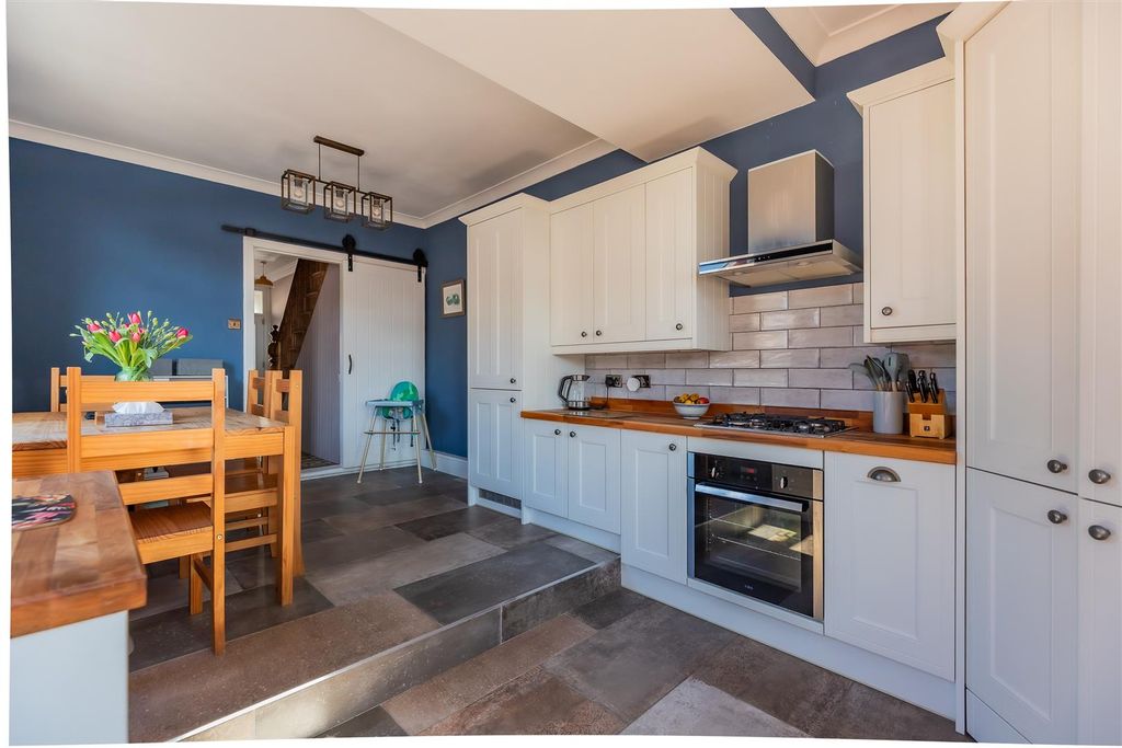 Additional image 11 of 3 bed end terrace house for salePentyrch Street, Cathays, Cardiff CF24