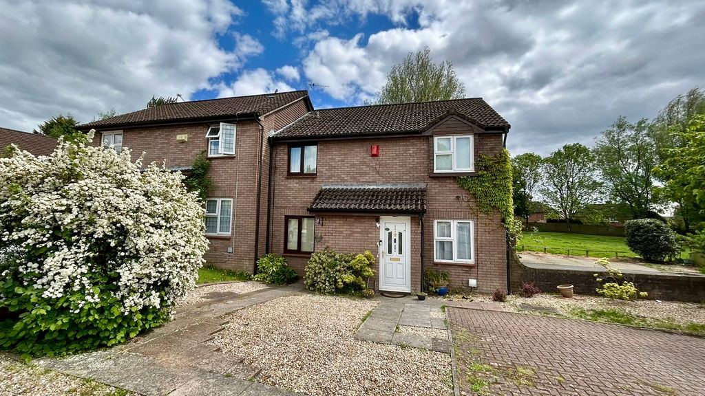 2 bed terraced house for saleLyric Way, Thornhill, Cardiff CF14
